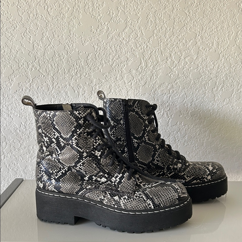 Jeffrey Campbell Black and Gray Snake Print Lace Up Boots